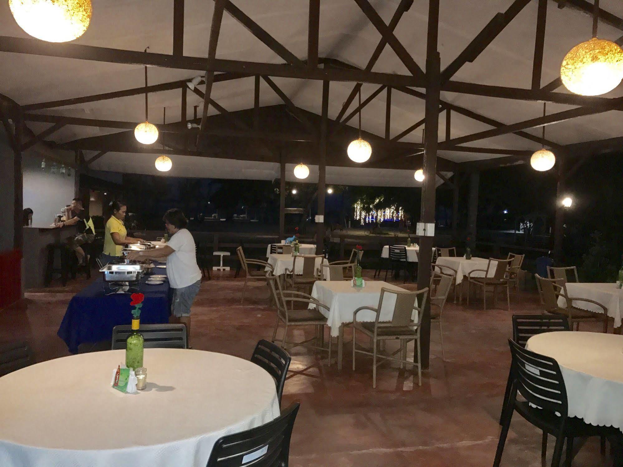 La Playa Estrella Beach Resort Santa Fe  Exterior photo